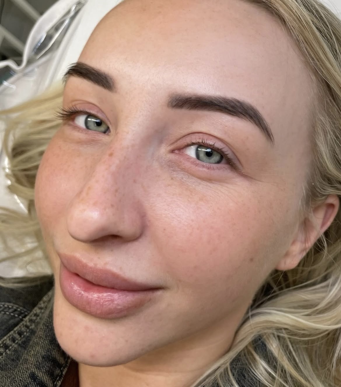 LVL lash lift — before
